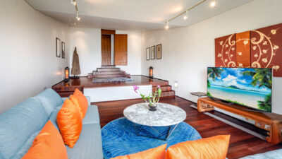 26 Villa Lomchoy - TV Room