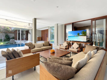 Villa Cendrawish Bali - Living and Dining Area 3
