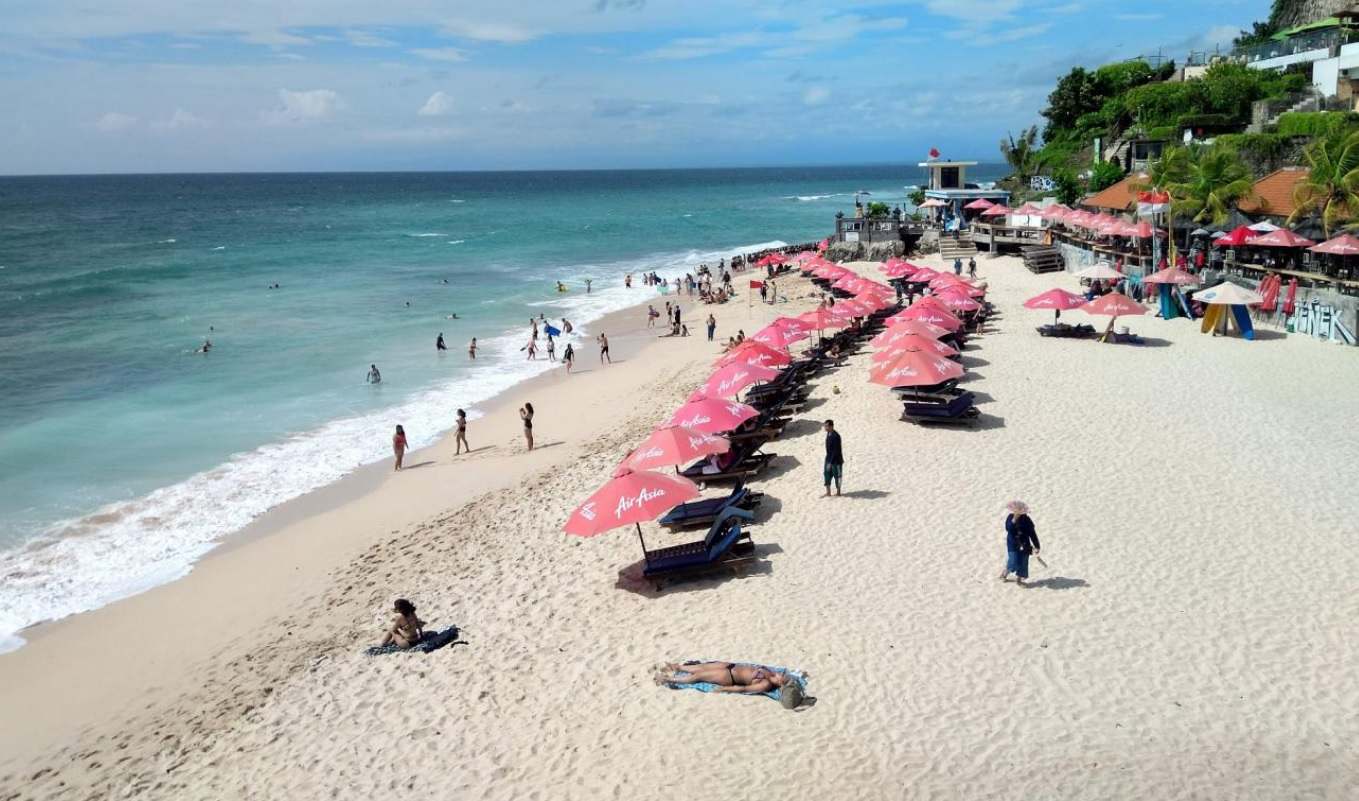 Dreamland Beach