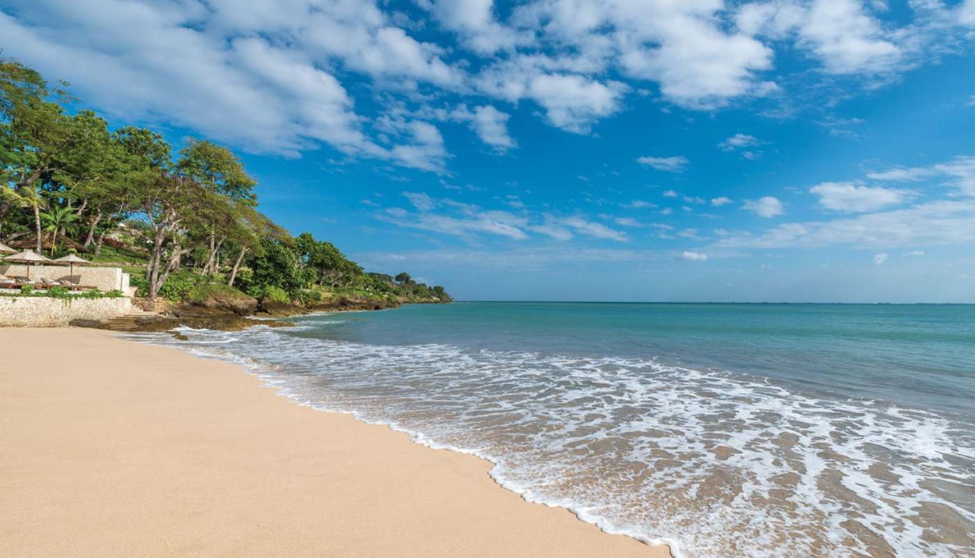 Jimbaran Beach