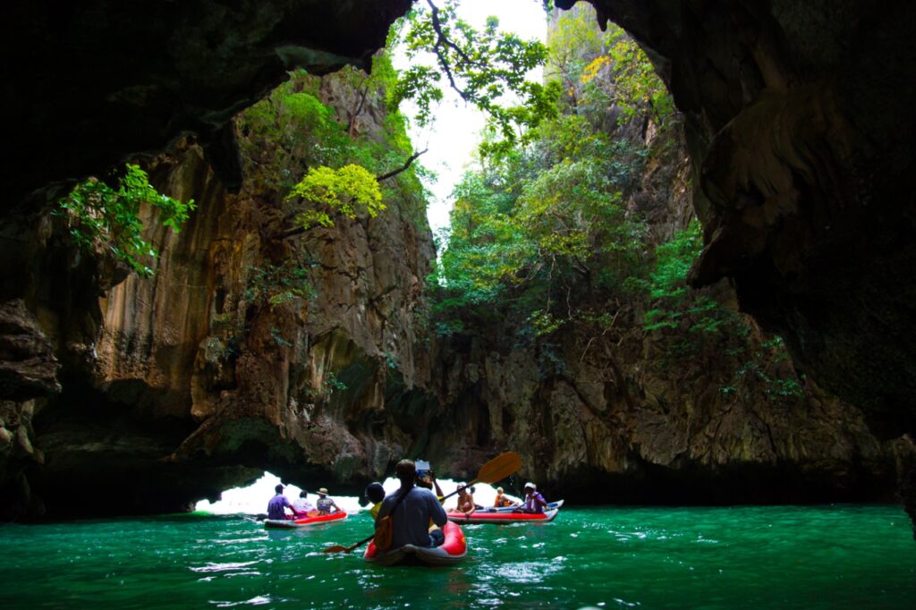 9 Activities to Do & Places to See Not Far from Phuket