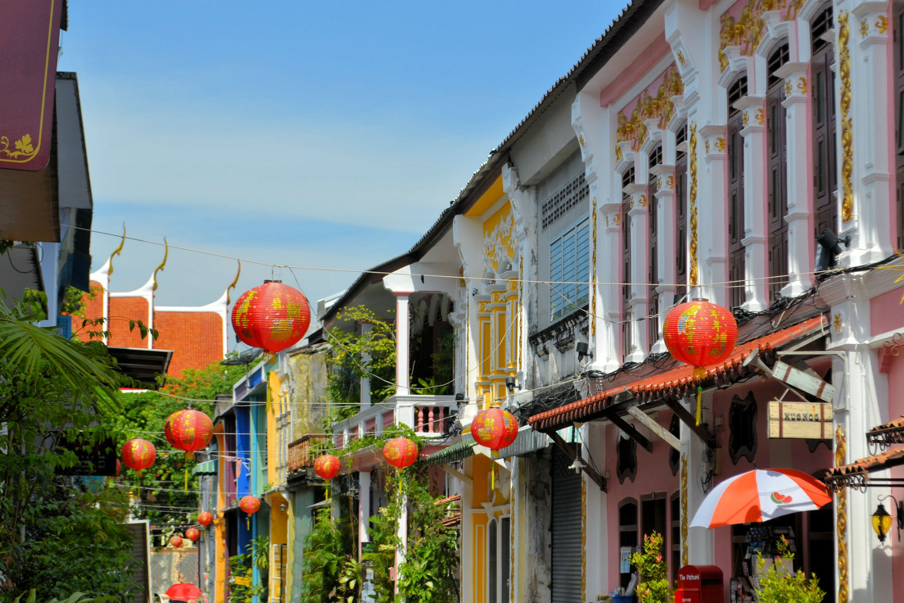 phuket old town self guided tour