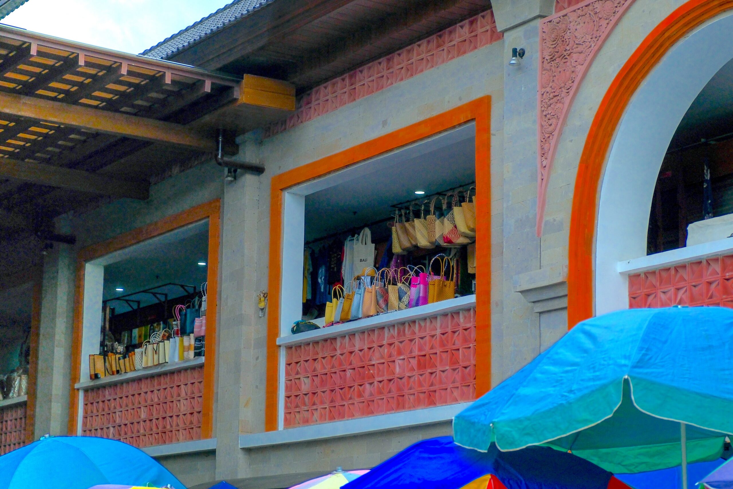Balinese rattan bags at the Ubud Art Market