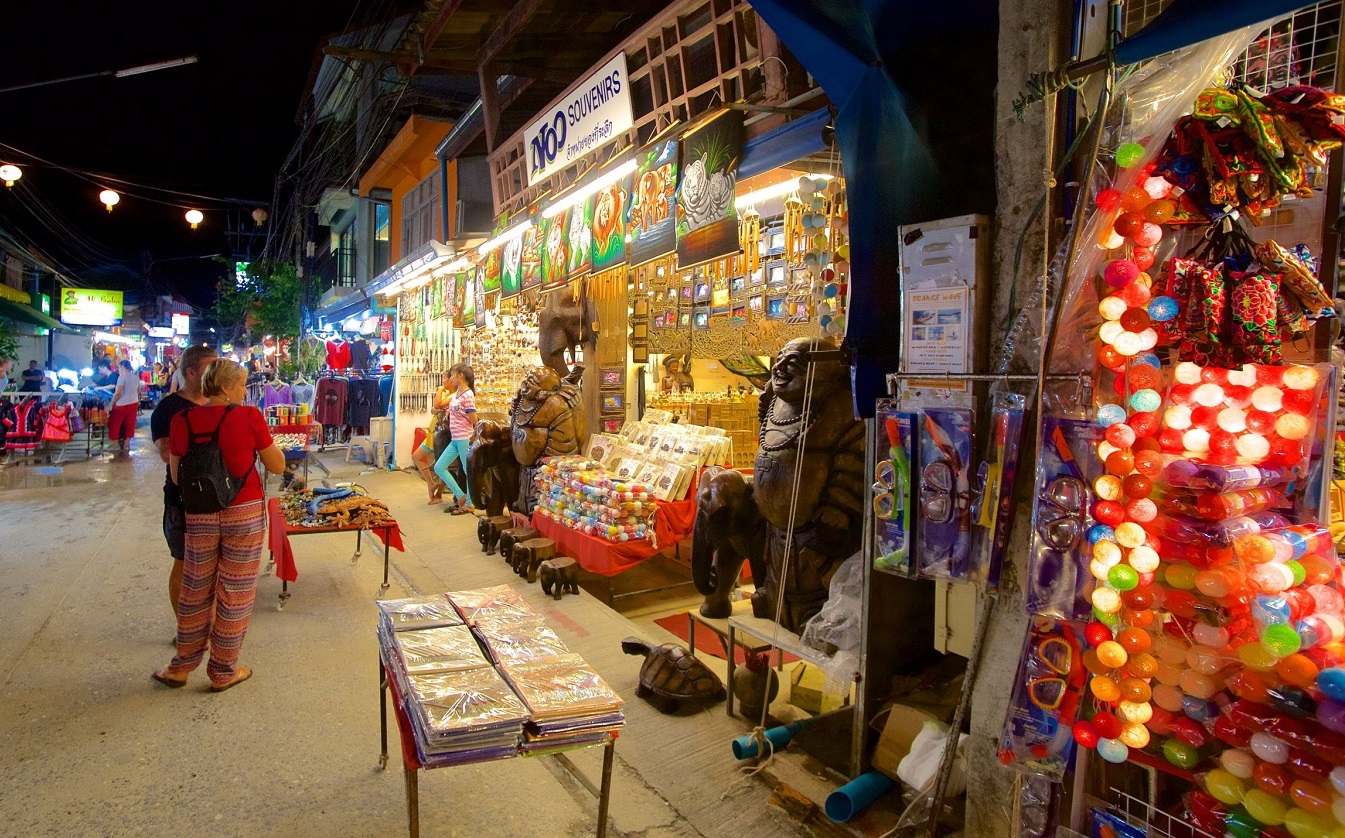 Fisherman's Village Weekly Street Market