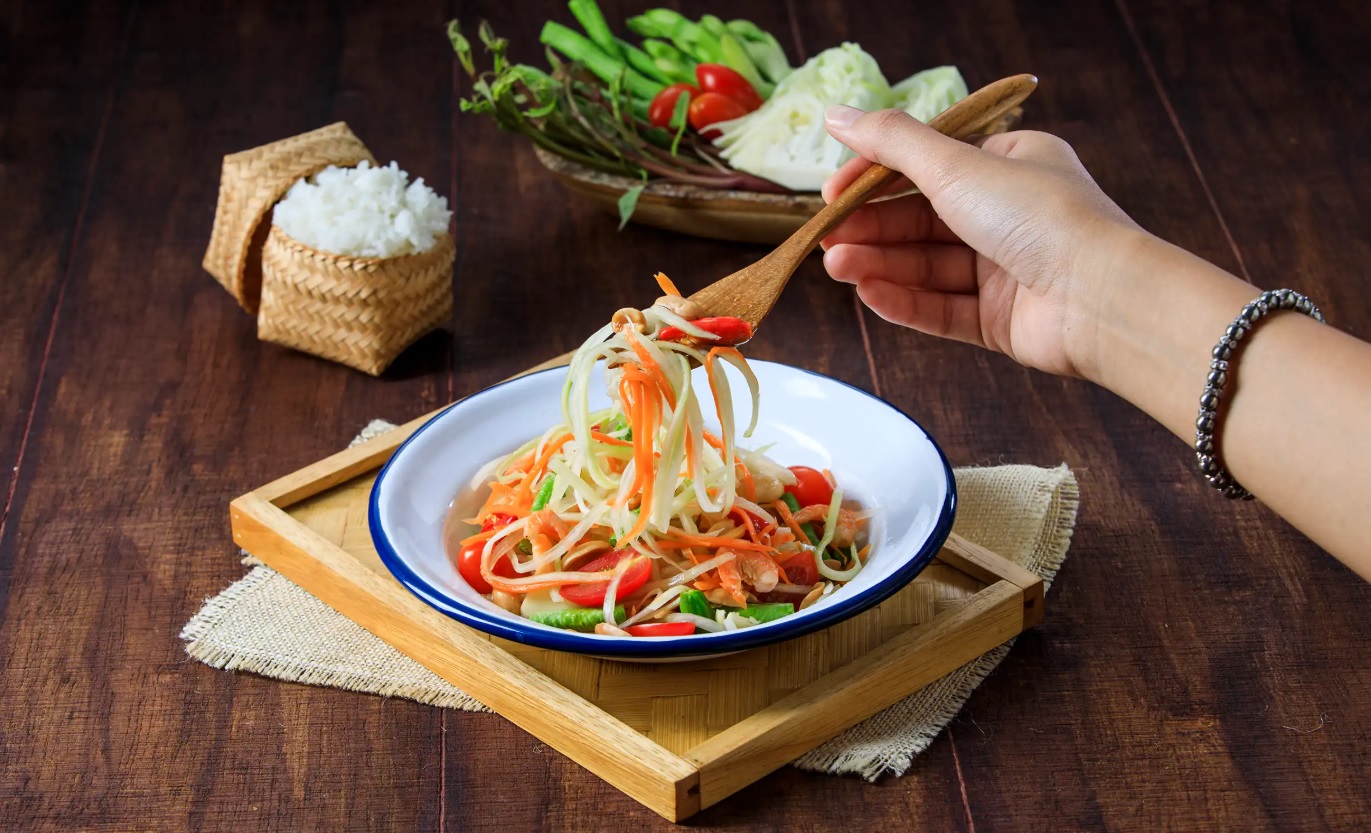 The Classic Green Papaya Salad