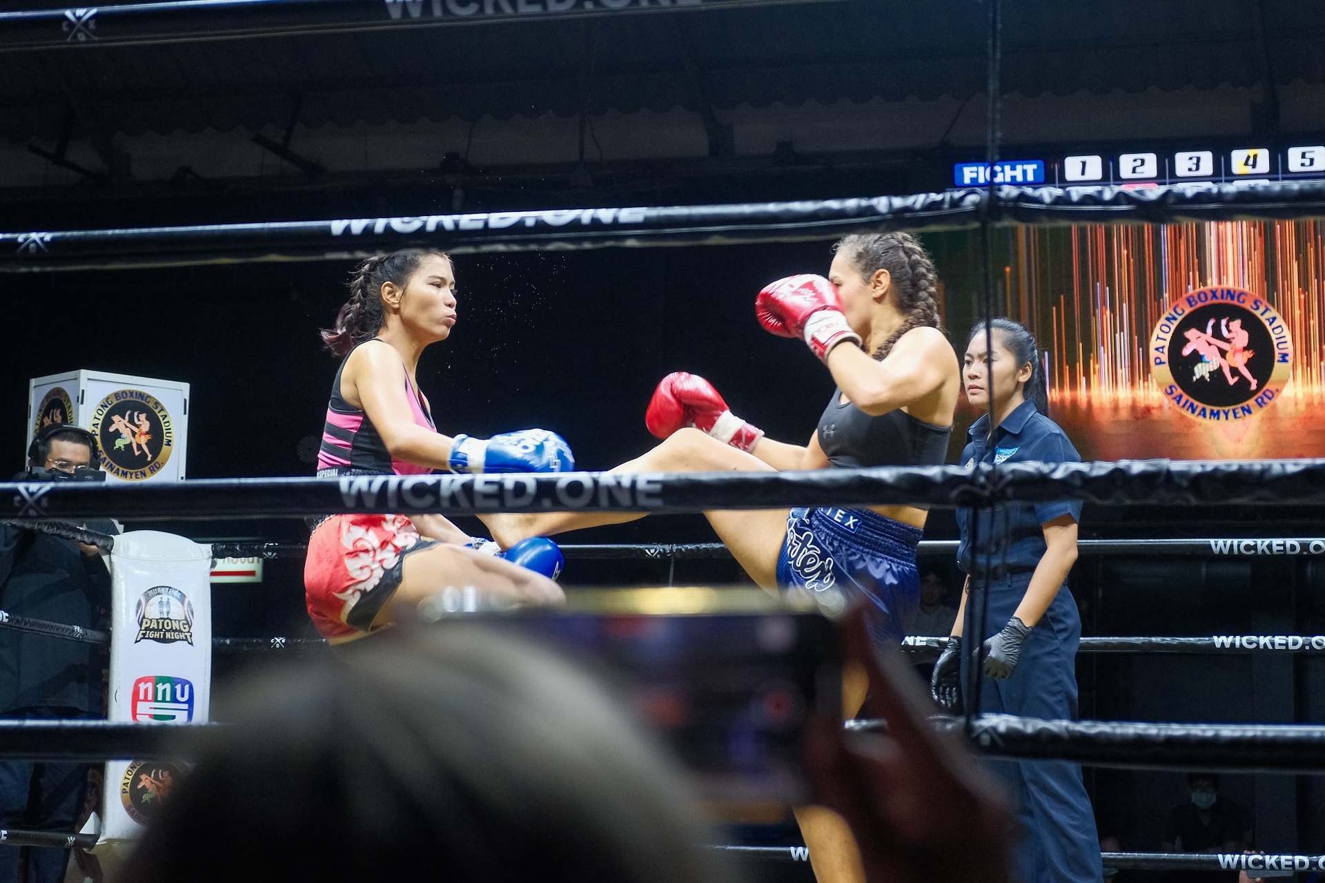 Muay Thai Ladies Match
