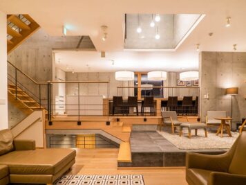 003-Mizunara-Chalet-Interior-lay