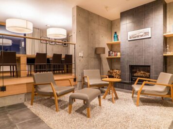 020-Mizunara-Chalet-Lounge-by-th