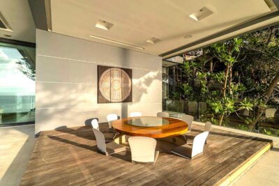Villa-Amanzi-Kamala-Unique-dining-area-design