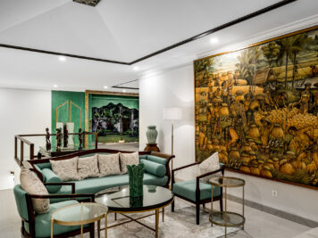 12-Pala-Ubud-Villa-Agung-Beautiful-upstairs-family-lounge