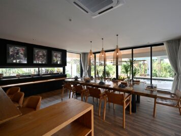 24-Villa-Nica-Intimate-dining-room-by-the-pool