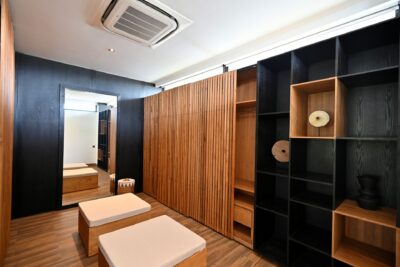 34-Villa-Nica-Master-bedroom-spacious-walk-in-closet