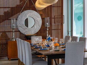 Villa-Cendrawasih-Dining-table-Large