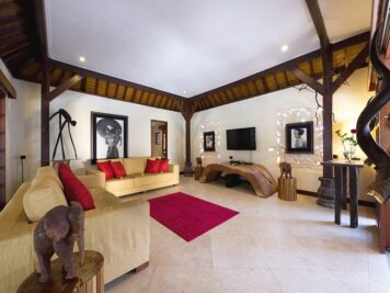 Villa San - Media room